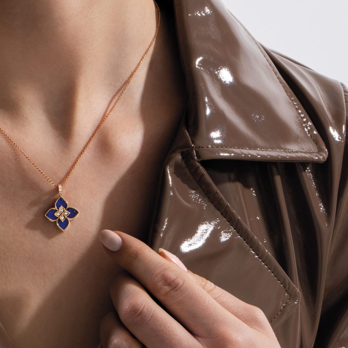 Venetian Princess Pendant With Diamonds & Lapis