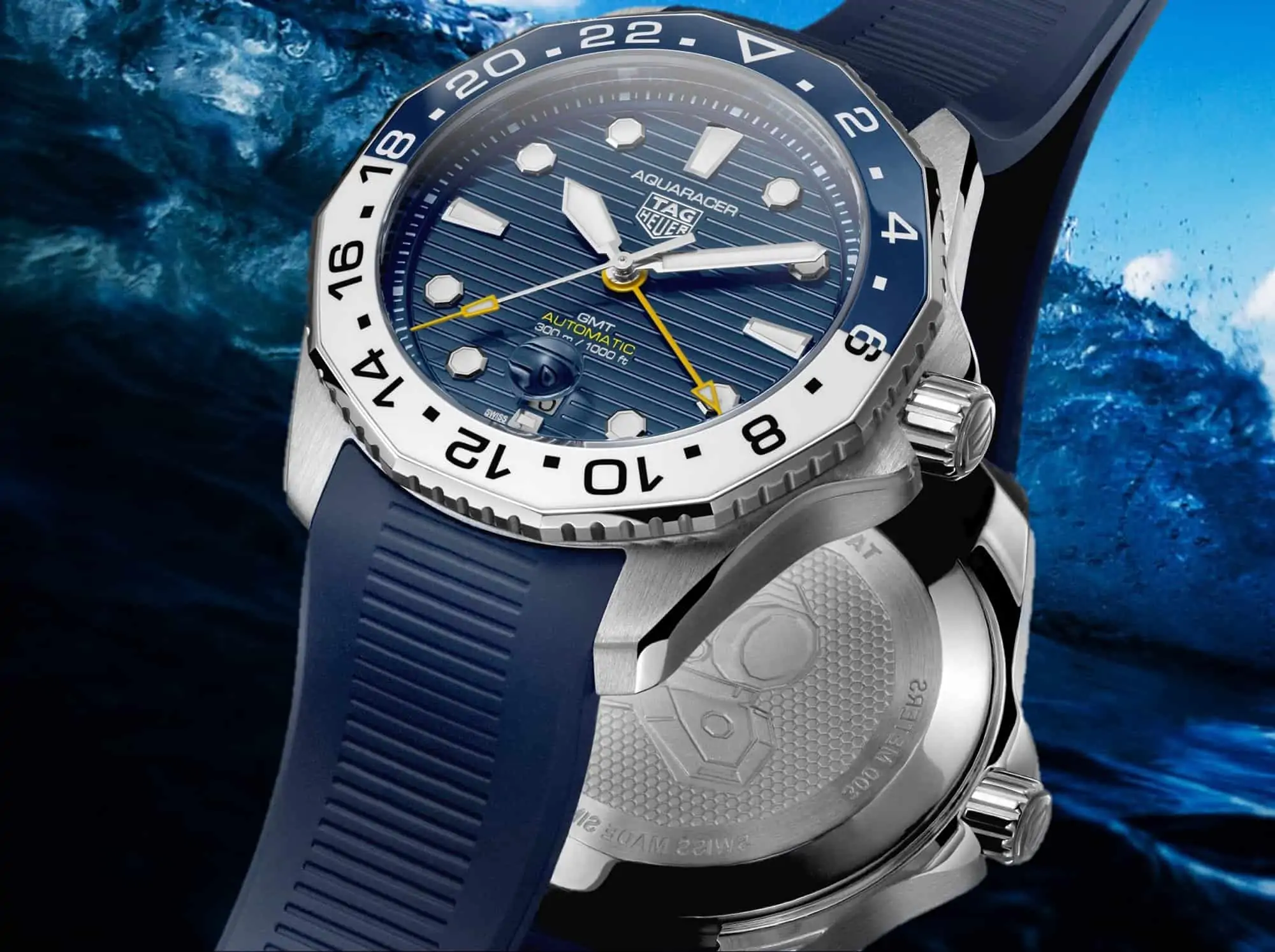 TAG-Heuer-Aquaracer-Professional-300-GMT-mit-Stahlboden-in-Meereswelle TAG-Heuer-Aquaracer-Professional-300-GMT-mit-Stahlboden-in-Meereswelle
